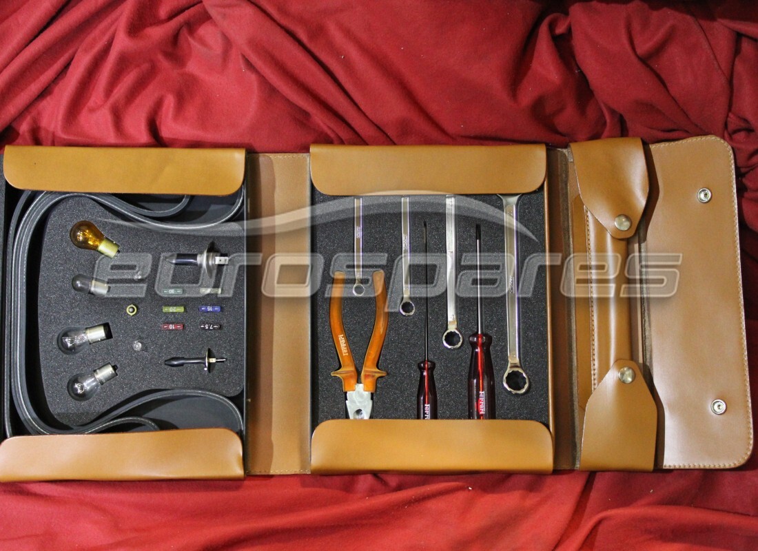 nueva ferrari bolsa completa para el kit de herramientas. número de parte 179737 (1)