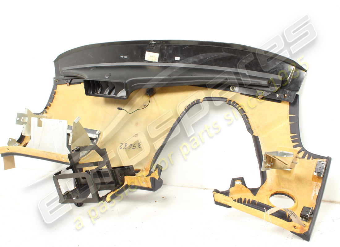 PANEL REVESTIDO LAMBORGHINI USADO. NÚMERO DE PARTE 0069013999 (6) panel revestido lamborghini usado. número de parte 0069013999 (6)