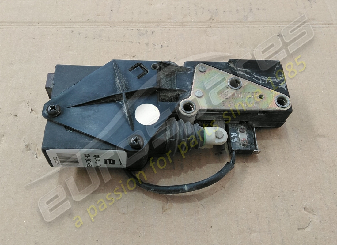 USADO Eurospares BLOQUEO DE BOTE COMPLETO . NÚMERO DE PARTE EAP1374051 (1)