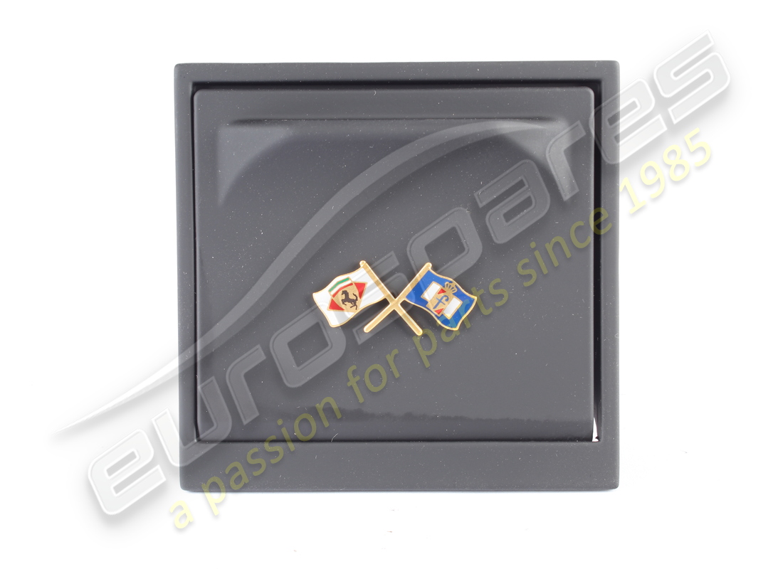 NUEVO FERRARI CENICERO. NÚMERO DE PARTE 67505800 (1) nuevo ferrari cenicero. número de parte 67505800 (1)