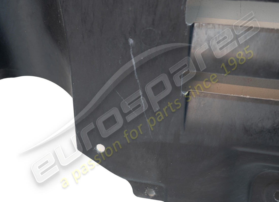 NUEVA SECCIÓN FRONTAL DE LA PLANA DELANTERA FERRARI. NÚMERO DE PIEZA 86097900 (3) nueva sección frontal de la plana delantera ferrari. número de pieza 86097900 (3)