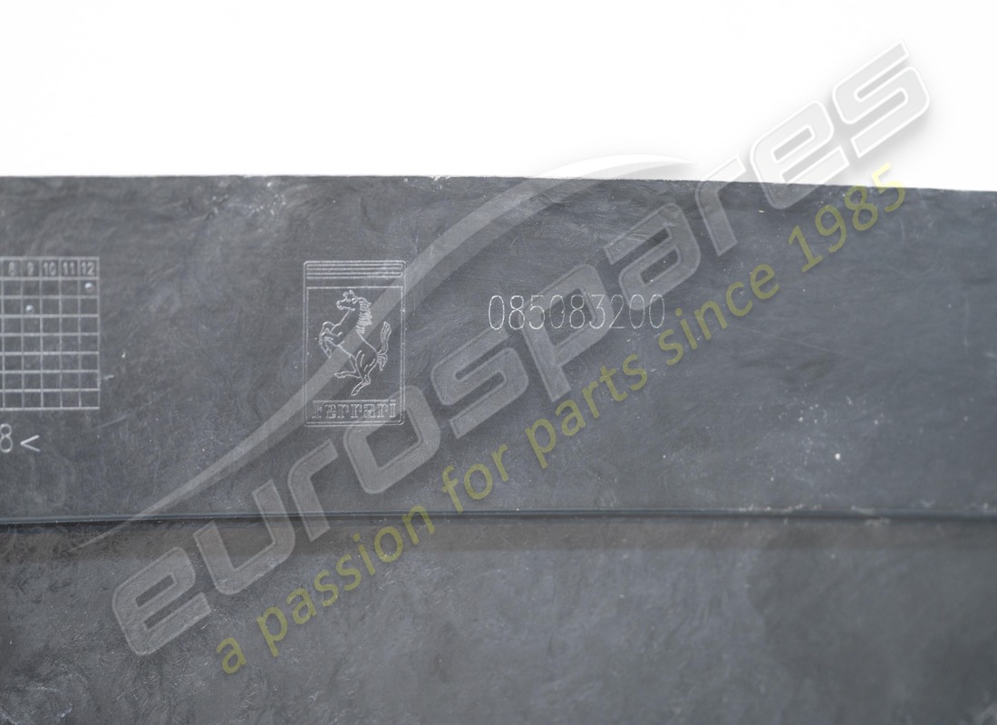 NUEVA SECCIÓN FRONTAL DE LA PLANA DELANTERA FERRARI. NÚMERO DE PIEZA 86097900 (6) nueva sección frontal de la plana delantera ferrari. número de pieza 86097900 (6)