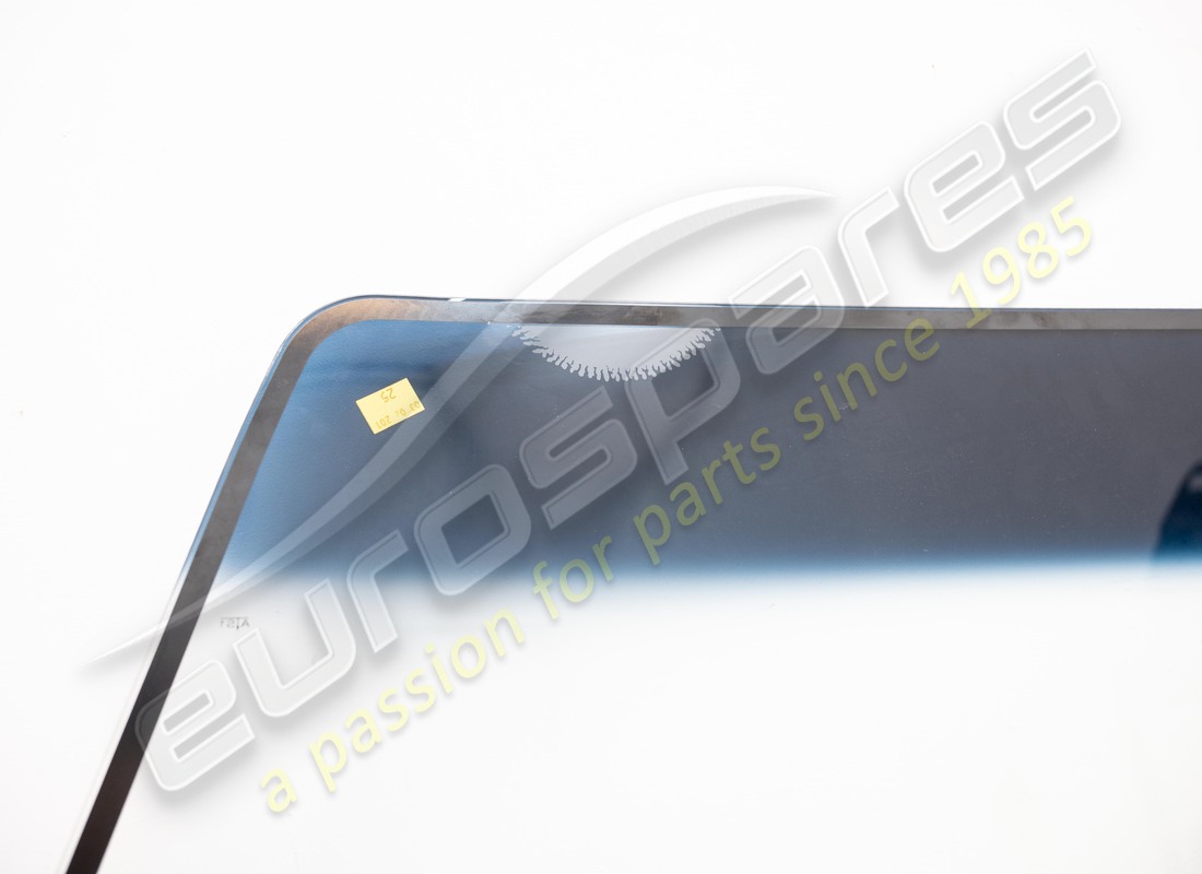 NUEVO (OTRO) EUROSPARES PARABRISAS 512BB & 512BBI & 365BB. NÚMERO DE PARTE 50015304A (3) nuevo (otro) eurospares parabrisas 512bb & 512bbi & 365bb. número de parte 50015304a (3)