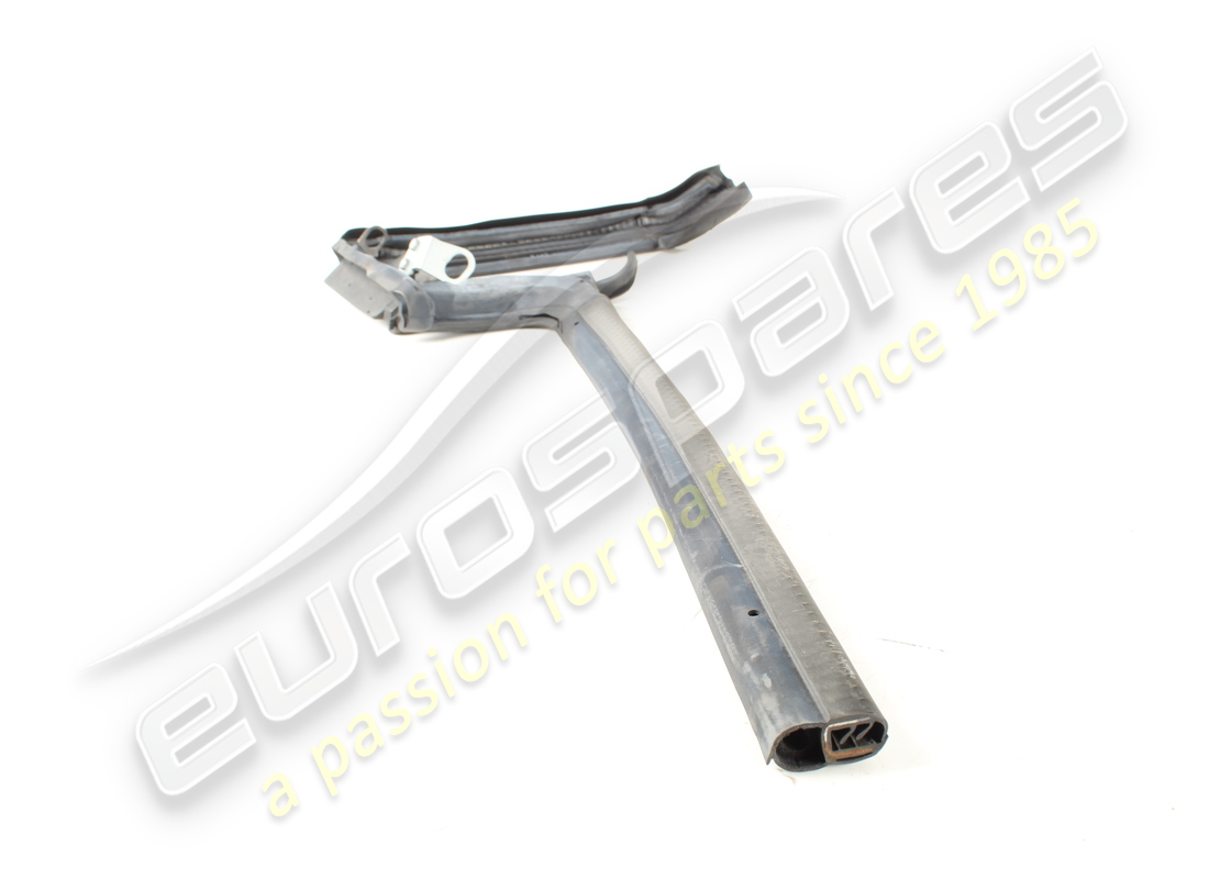 sello perimetral de puerta izquierda ferrari usado. número de parte 84163210 (2)