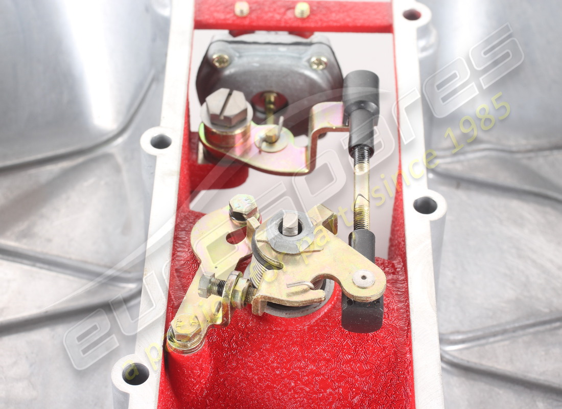 nueva tapa de entrada de aire ferrari. número de parte 191873 (7)