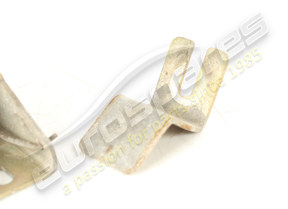 gancho ferrari usado. número de parte 65120000 (2)