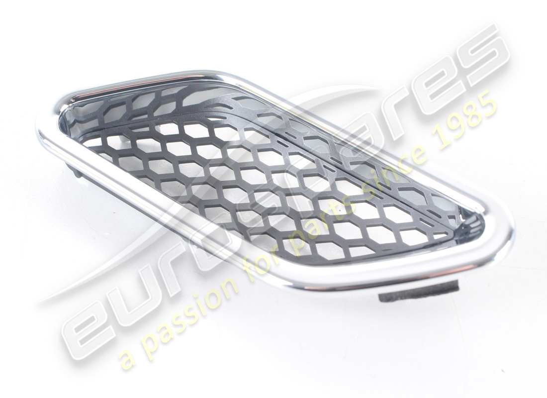 nueva rejilla de entrada de aire derecha maserati. número de pieza 68265300 (2)