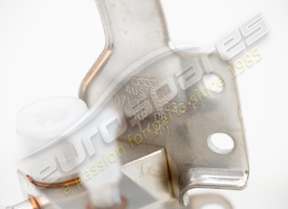 NUEVA LÍNEA DE COMBUSTIBLE LAMBORGHINI. NÚMERO DE PIEZA 07L127503Q (3) nueva línea de combustible lamborghini. número de pieza 07l127503q (3)