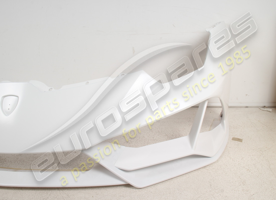 parachoques nuevo lamborghini. número de pieza 4t0807103l (3)