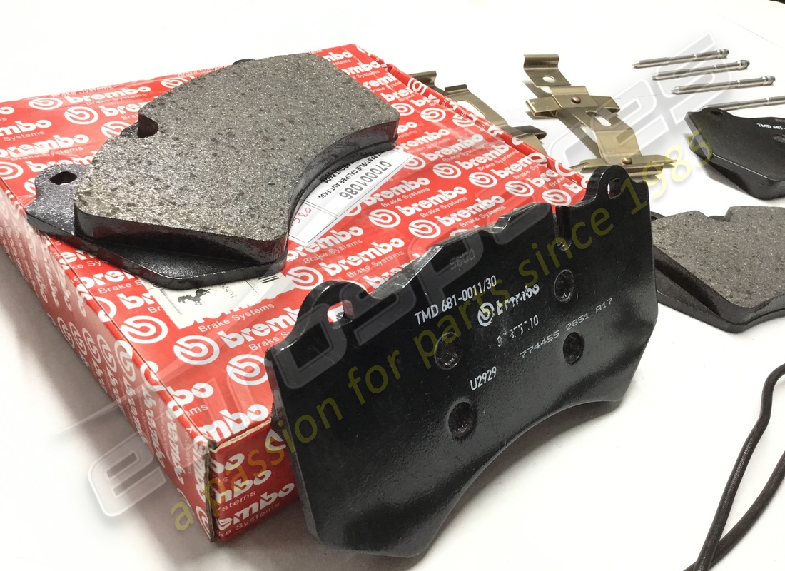 nuevo ferrari kit de pastillas delanteras. número de parte 70001086 (3)