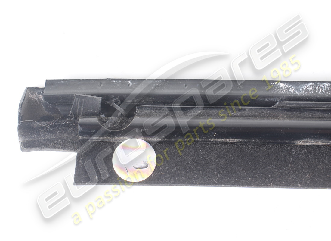 moldura ferrari rh usada. número de parte 61538900 (5)