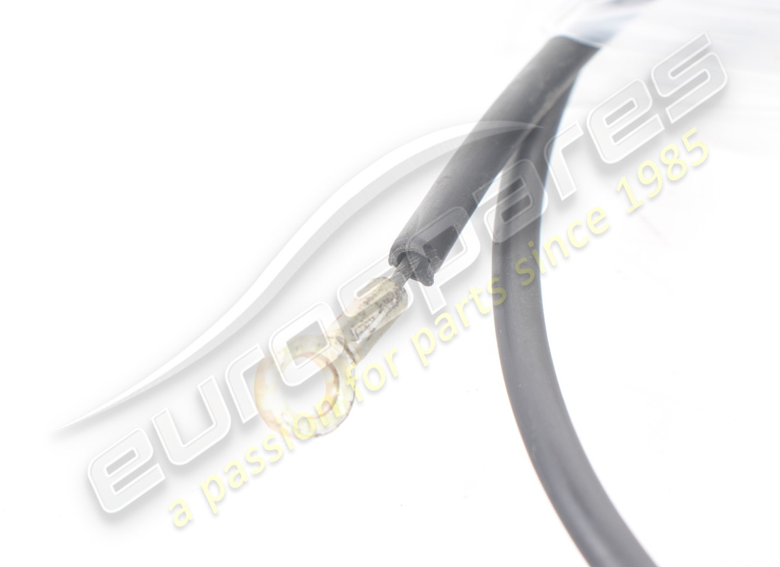 CABLE FERRARI USADO. NÚMERO DE PARTE 60276904 (2) cable ferrari usado. número de parte 60276904 (2)