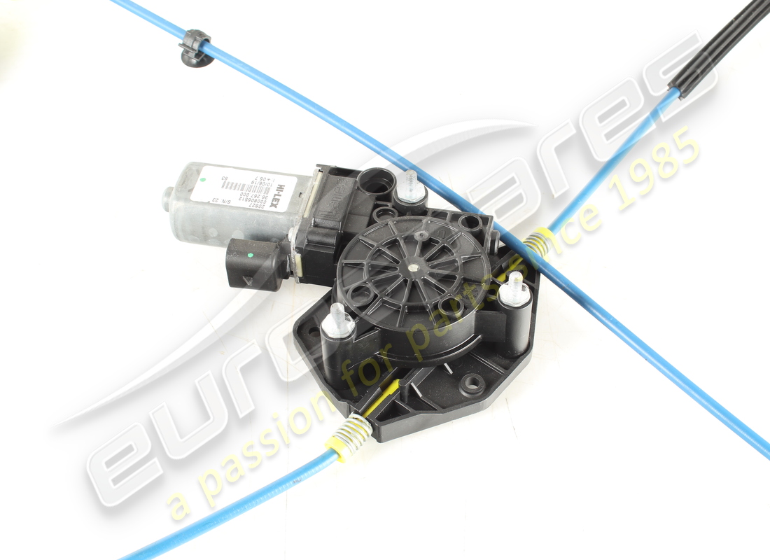 USADO FERRARI VENTANA DE LA PUERTA DELANTERA DERECHA LEVANTARME. NÚMERO DE PARTE 806512 (3) usado ferrari ventana de la puerta delantera derecha levantarme. número de parte 806512 (3)
