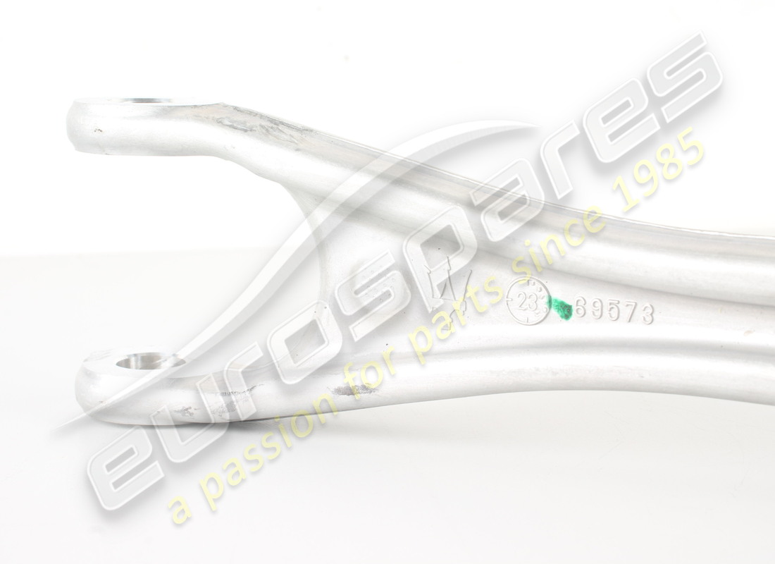 nueva maserati suspensión trasera completa con varilla de compresión. número de pieza 670002808 (3)