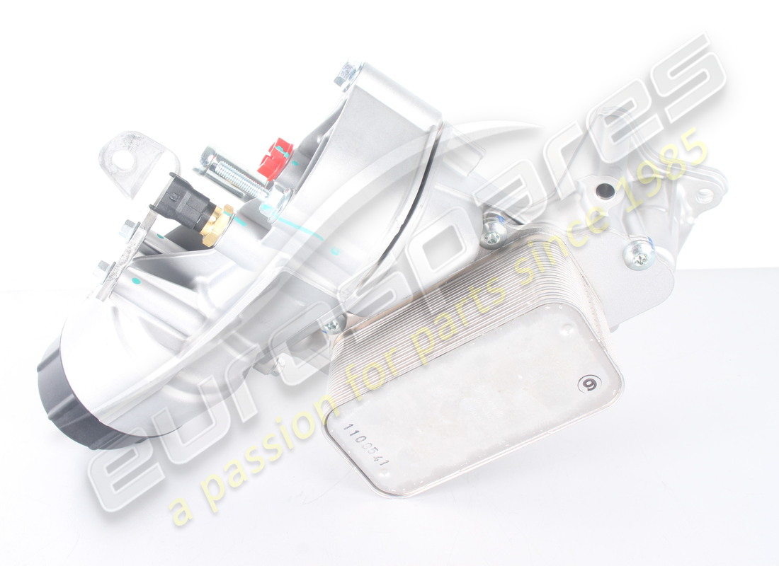 INTERCAMBIADOR Y FILTRO DE ACEITE NUEVOS MASERATI. NÚMERO DE PIEZA 673010882 (4) intercambiador y filtro de aceite nuevos maserati. número de pieza 673010882 (4)