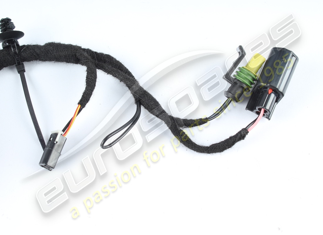 cable de capó y maletero usado maserati. número de pieza 341123 (4)