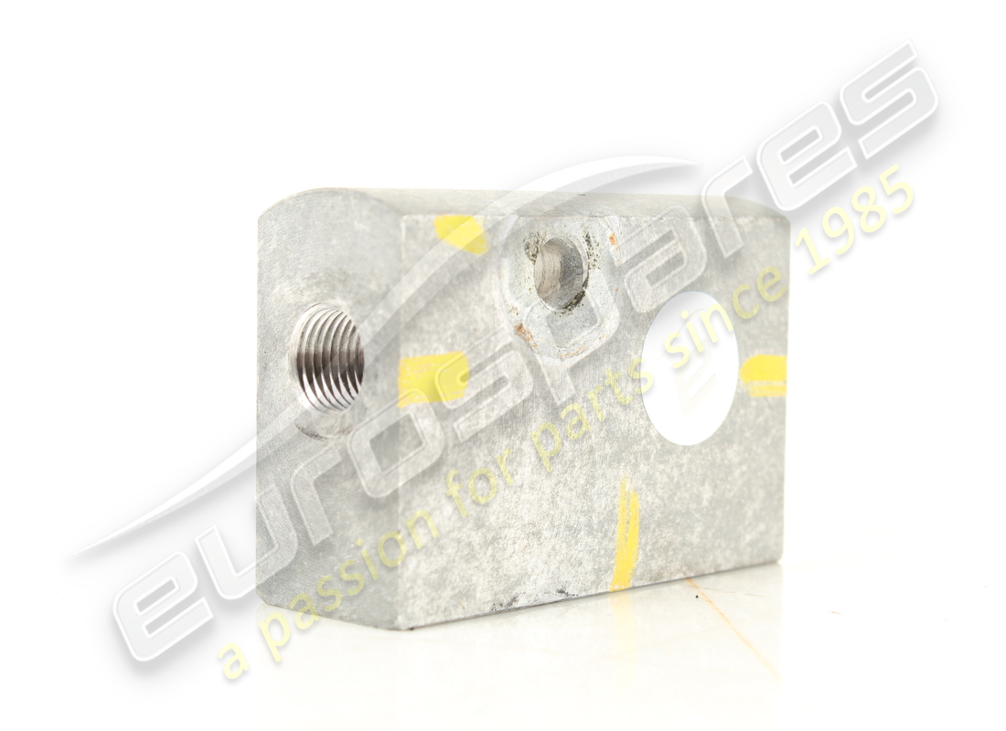 bloque distribuidor usado ferrari. número de pieza 260257 (1)