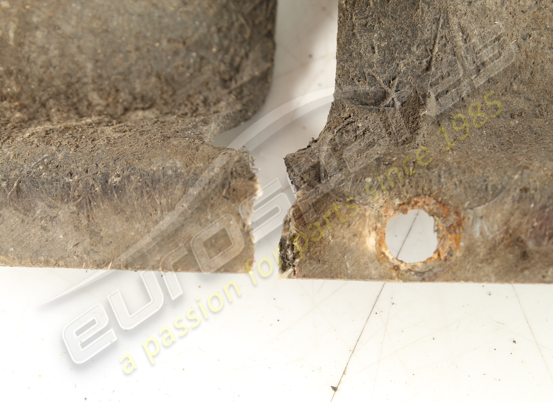 usado ferrari sección de paso de rueda delantera trasera derecha. número de pieza 61481800 (4)