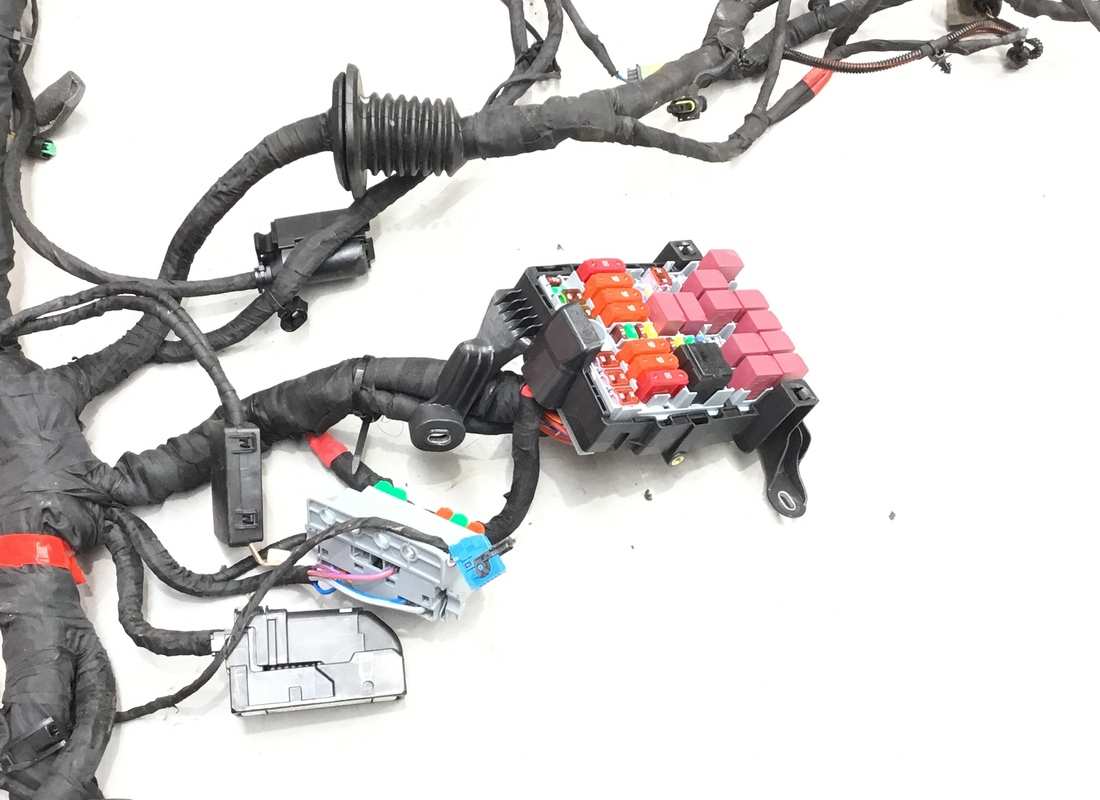 cable del cuerpo ferrari dañado. número de parte 848203 (4)