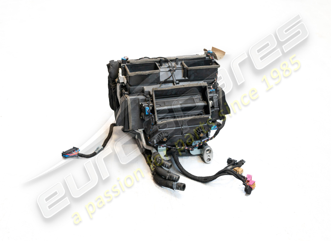 matriz de calentador usada lamborghini. número de pieza 400820351c (1)
