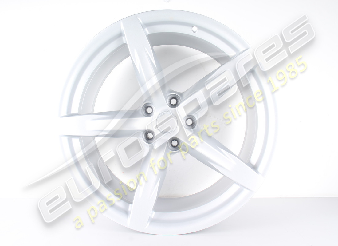 NUEVA RUEDA TRASERA FERRARI. NÚMERO DE PARTE 328467 (1) nueva rueda trasera ferrari. número de parte 328467 (1)