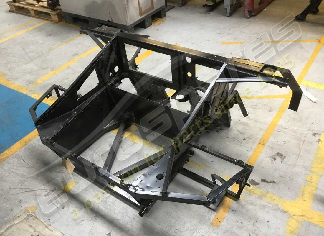 nuevo cuadro lamborghini. número de parte 410898045 (1)