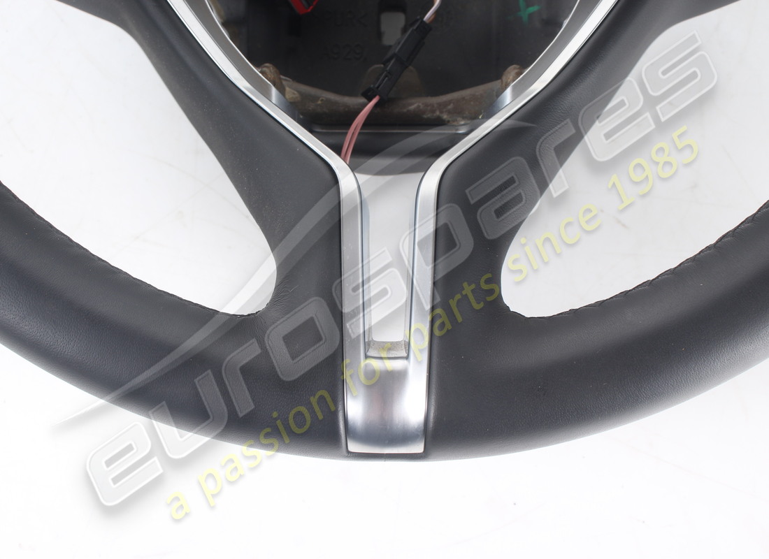 usado maserati s. rueda negra. número de pieza 670018683 (5)