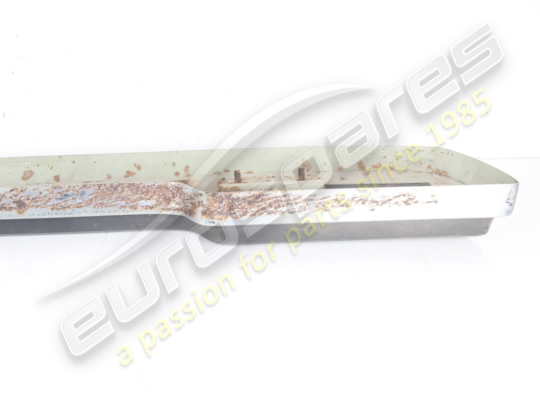 parachoques trasero ferrari usado. número de parte 40018004 (5)