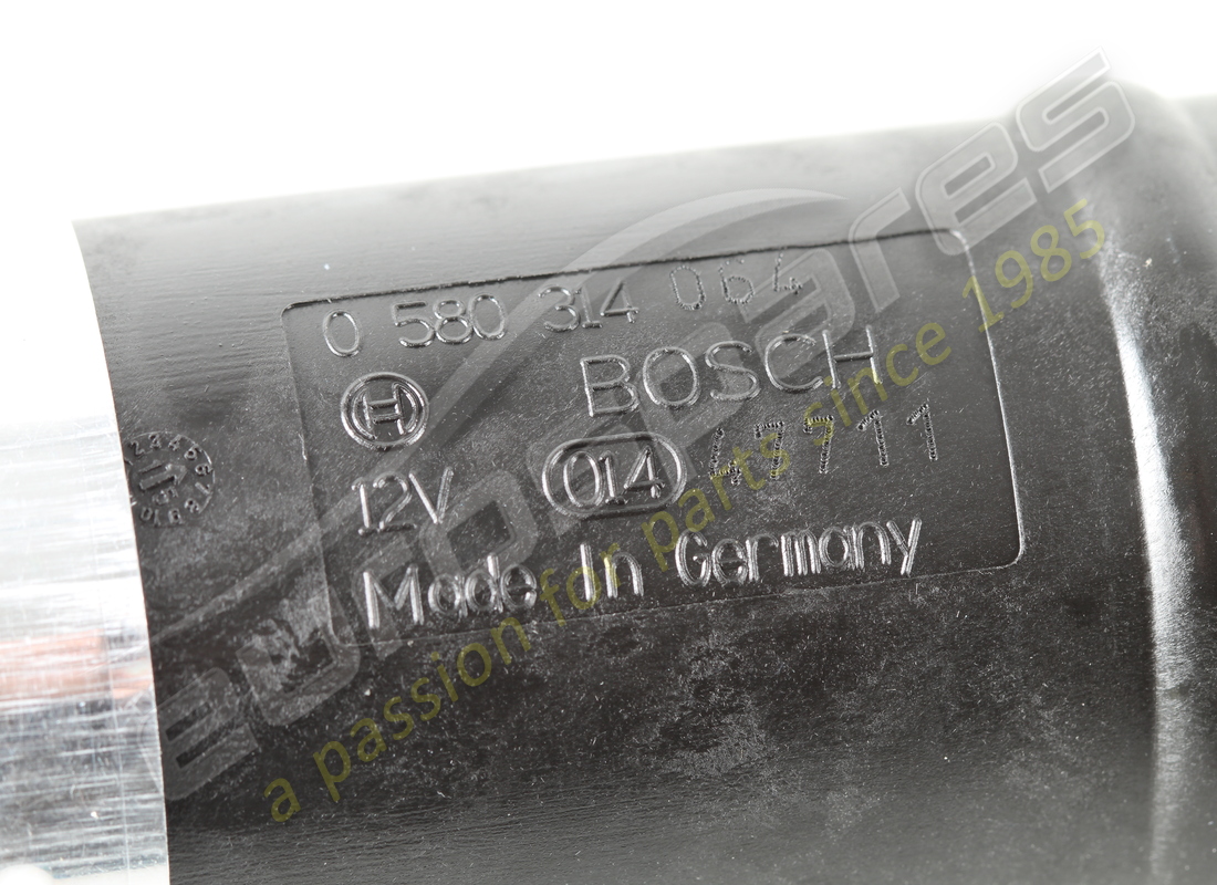 NUEVA BOSCH BOMBA DE COMBUSTIBLE 43 MM. NÚMERO DE PARTE 393750135 (4) nueva bosch bomba de combustible 43 mm. número de parte 393750135 (4)