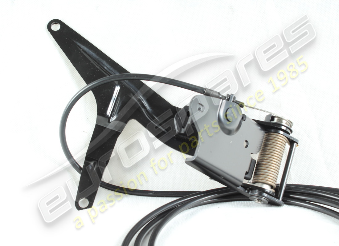 nueva bisagra de solapa externa izquierda maserati. número de pieza 83083400 (2)