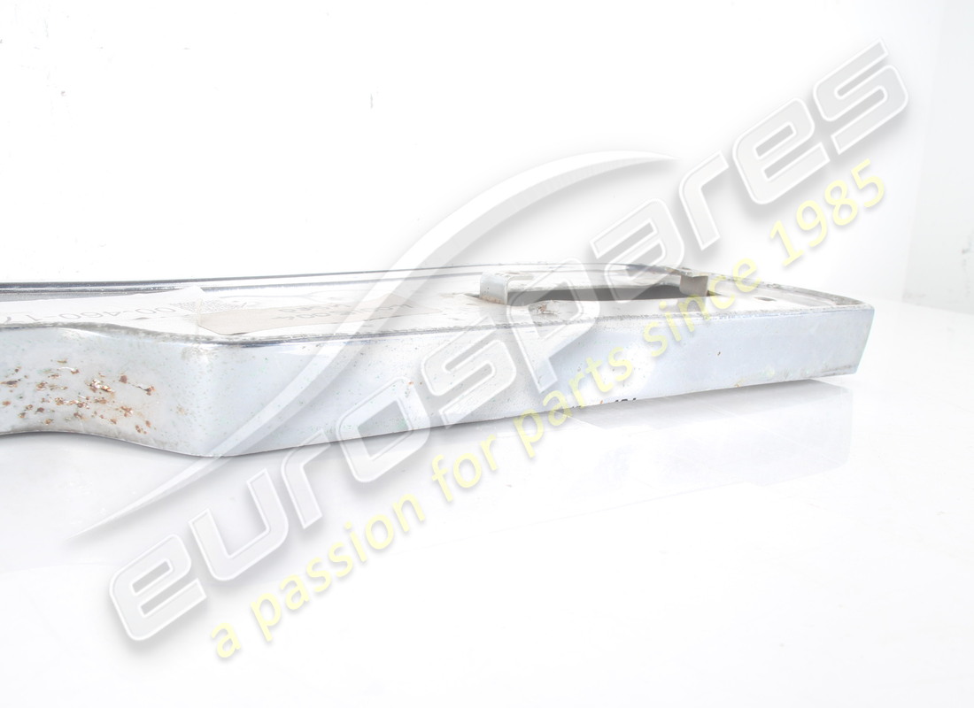 parachoques trasero ferrari usado. número de parte 40018004 (7)