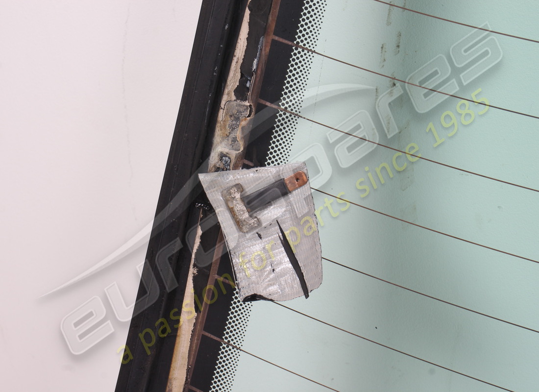 vidrio de ventana trasera maserati usado. número de parte 377780077 (5)