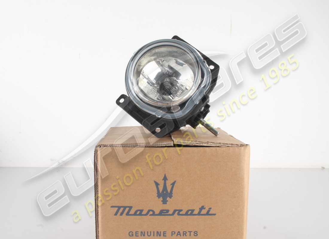 nuevo maserati faro antiniebla delantero/faro antiniebla. número de pieza 272726 (1)
