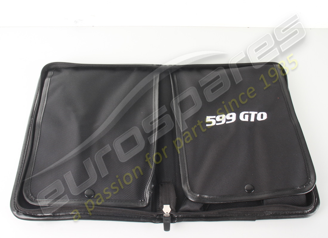 nueva ferrari bolsa de herramientas completa. número de parte 265008 (2)