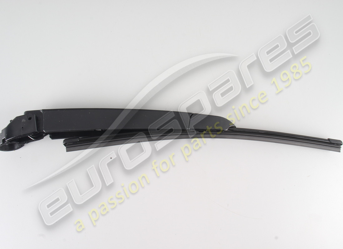 nuevo brazo limpiaparabrisas trasero maserati. número de pieza 670107927 (3)