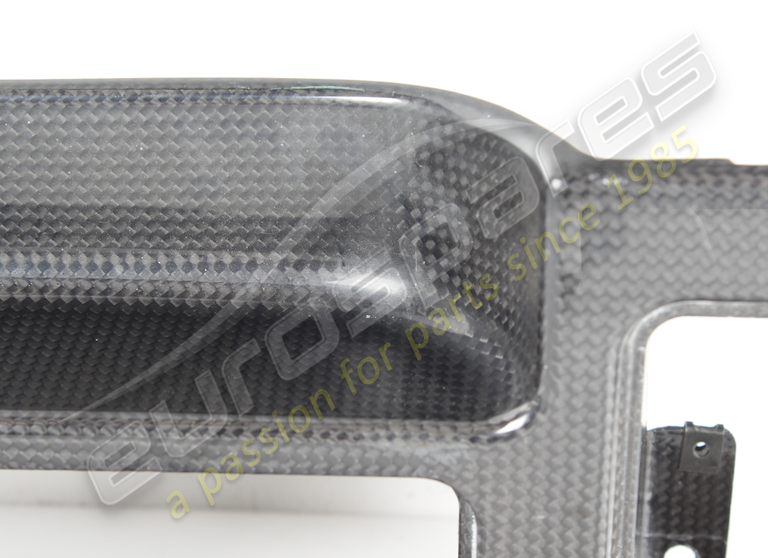 túnel central usado ferrari - válido para f1-. número de pieza 69135900 (2)