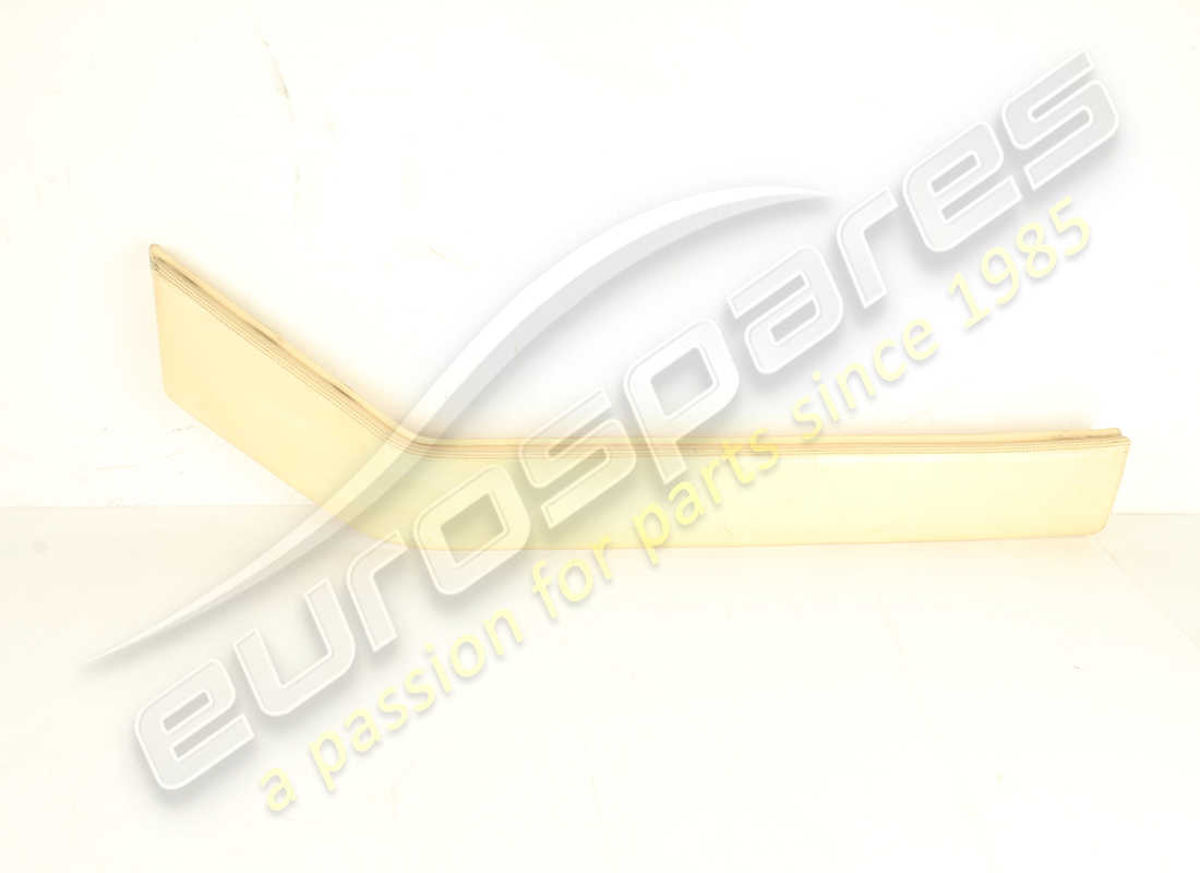 PANEL DE PUERTA IZQUIERDO Ferrari USADO EN BEIGE VM4208. NÚMERO DE PARTE 62155905 (1)