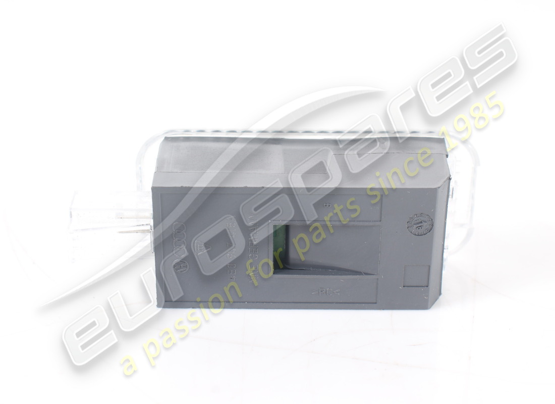 LUZ DE ENTRADA USADA LAMBORGHINI FUSSRAUM. NÚMERO DE PIEZA 4E0947415A (4) luz de entrada usada lamborghini fussraum. número de pieza 4e0947415a (4)