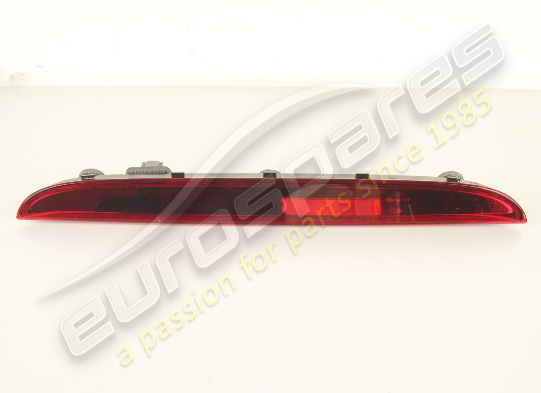 nueva tercera luz de freno ferrari. número de pieza 803566 (2)