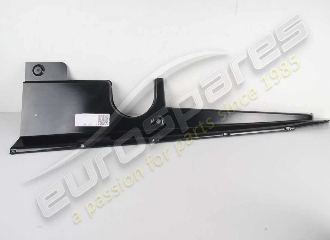 nueva cubierta del bahía del motor lamborghini. número de parte 07l103723e (1)