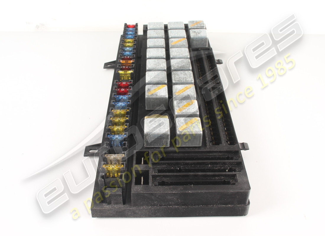 nuevo conjunto de caja de fusibles ferrari. número de pieza 132203 (5)