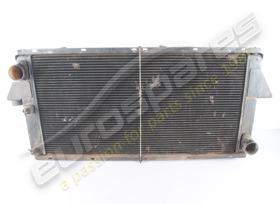 USADO Maserati RADIATORE ACQUA TP «CHAUSSON» COMPLETO DI MOTORINO CONVOGLIATORE E VENTOLE . NÚMERO DE PARTE 122CR76163 (1)