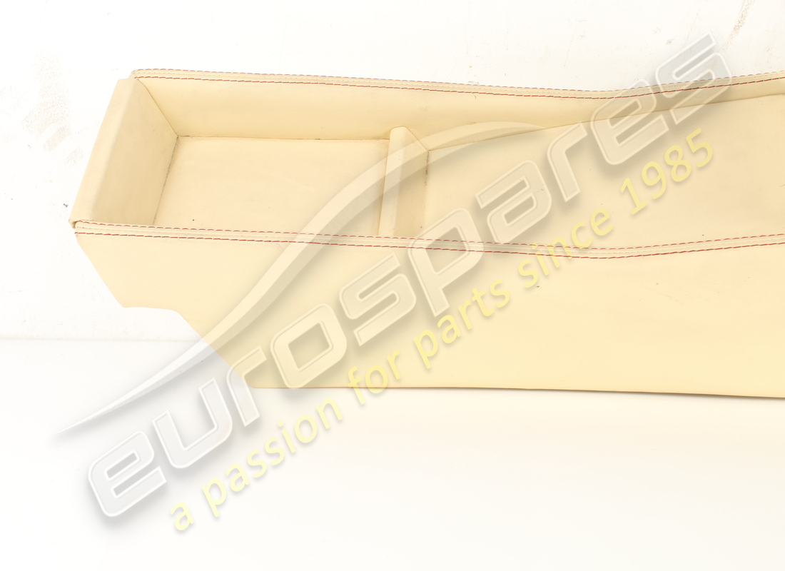 consola rhd ferrariusada en crema vm3997. número de parte 65450204 (2)