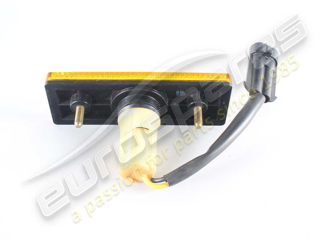 nueva luz de posición lateral delantera ferrari. número de pieza 147563 (2)