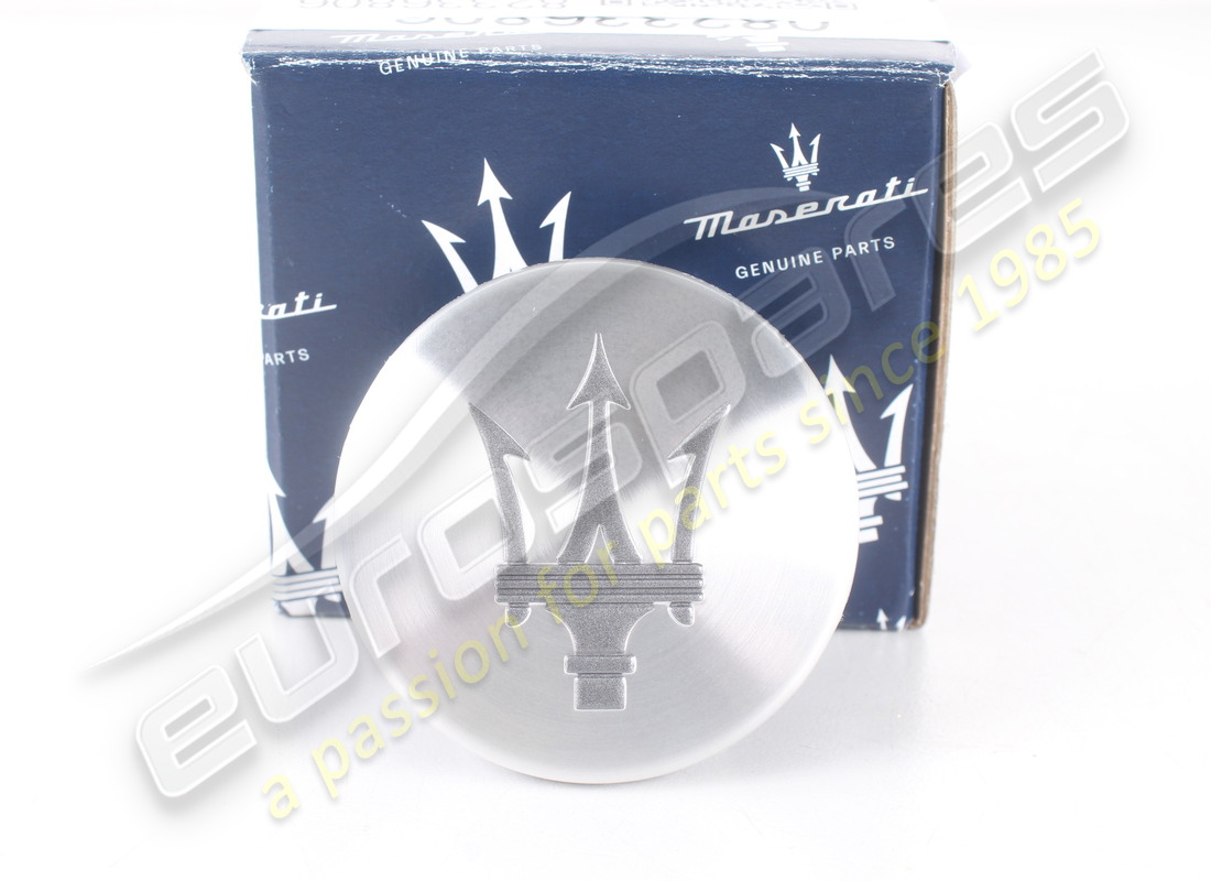 NUEVA INSIGNIA DE RUEDA MASERATI: PLATA/GRIS. NÚMERO DE PARTE 82336806 (1) nueva insignia de rueda maserati: plata/gris. número de parte 82336806 (1)