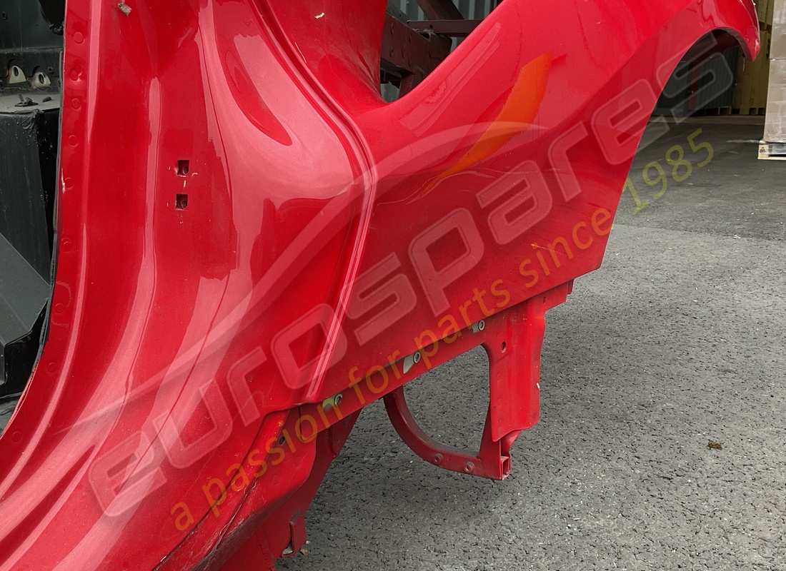 carrocería completa ferrari usada. número de parte 87260000 (13)