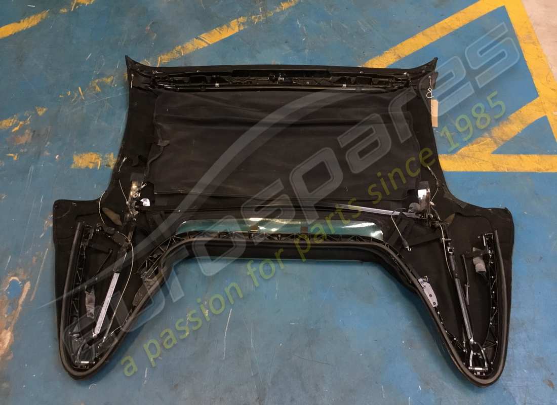 embellecedor externo negro completo ferrari usado. número de parte 66374600 (6)