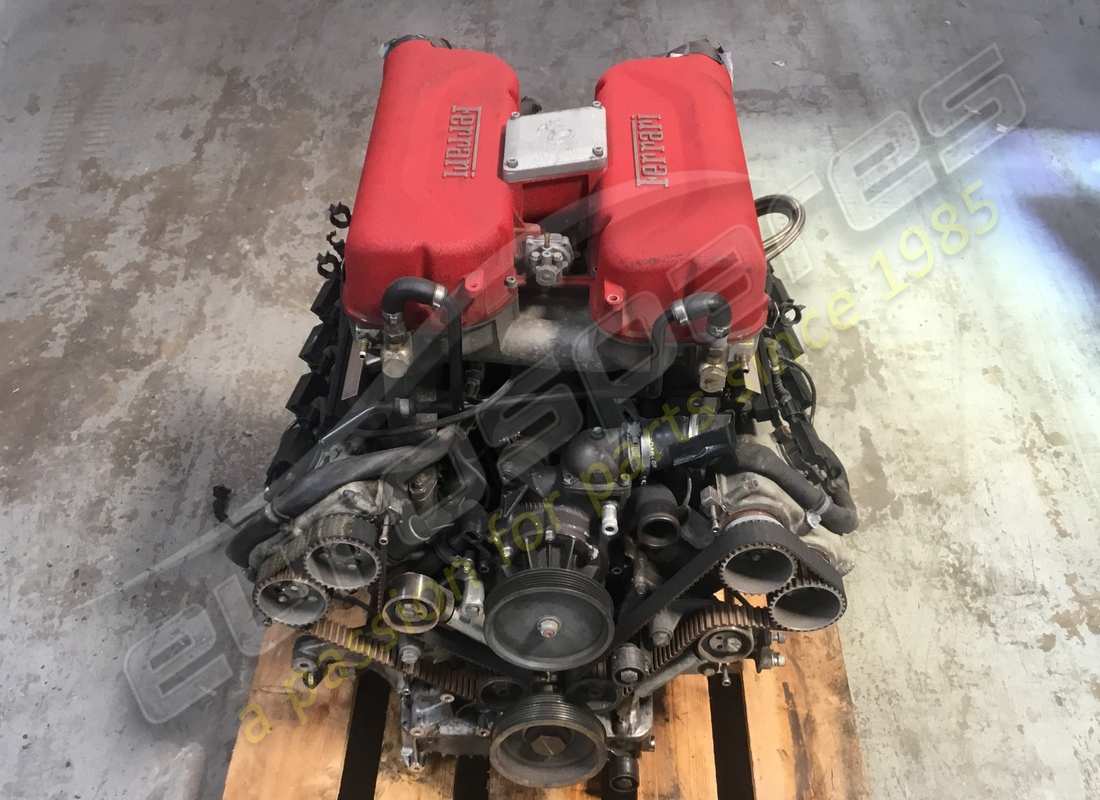 motor ferrari f360 usado. número de parte 182011 (2)