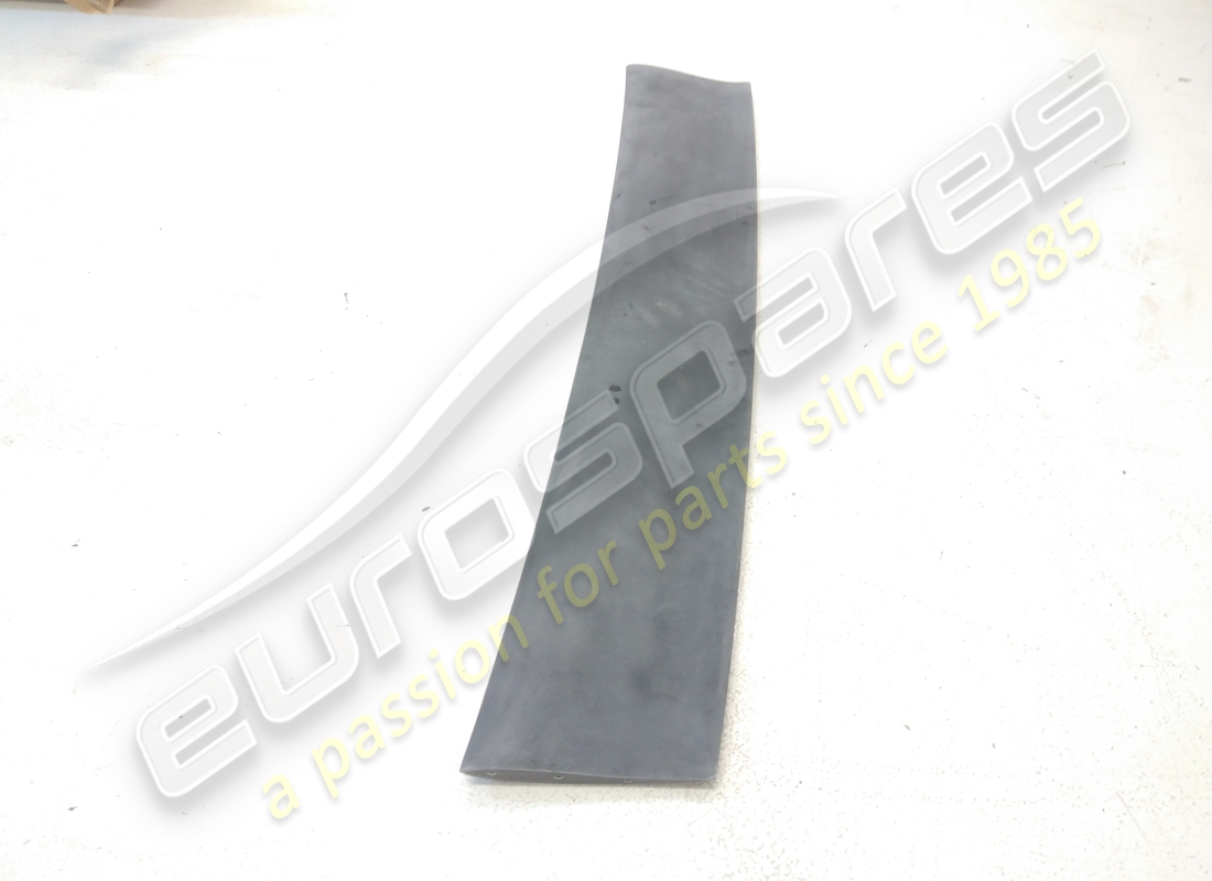 nuevo ferrari spoiler trasero. número de parte 62400000 (3)