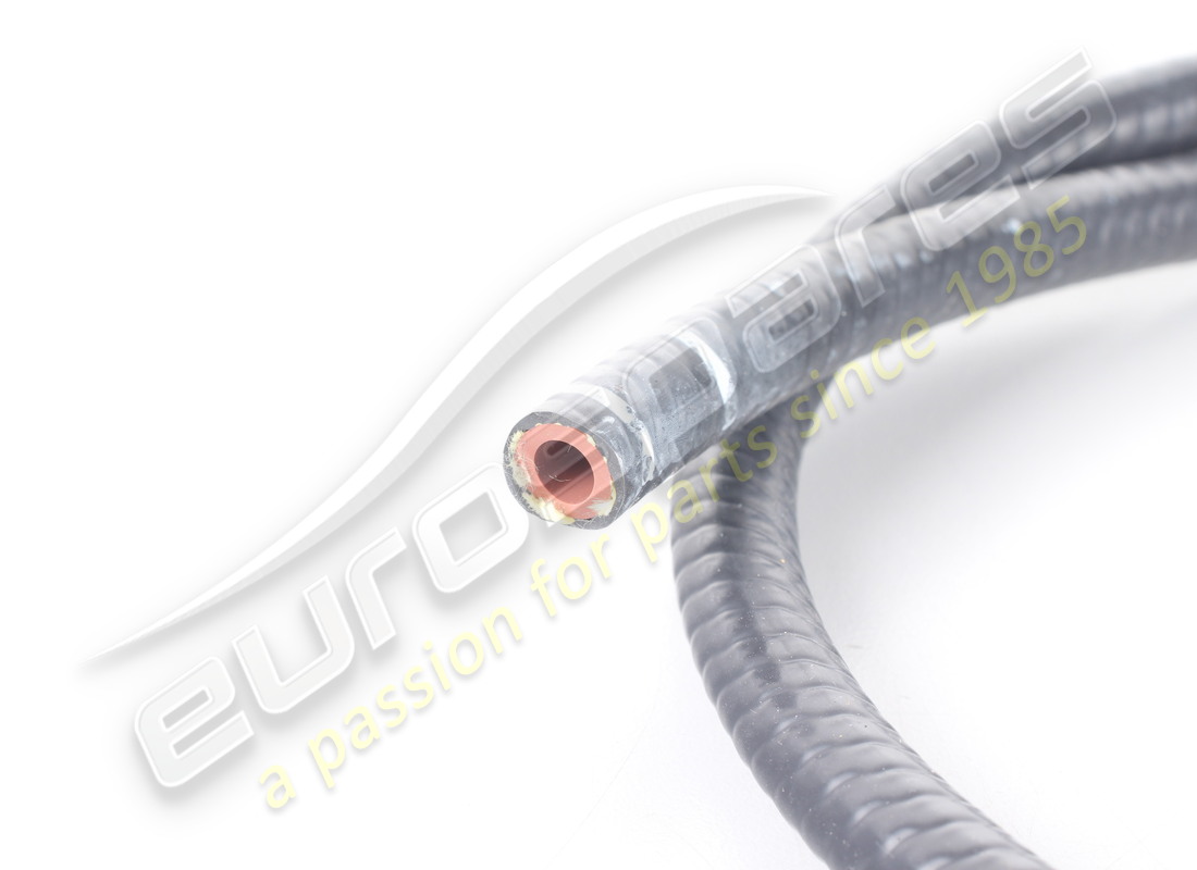 NUEVA TUBERÍA FERRARI. NÚMERO DE PARTE 899771 (2) nueva tubería ferrari. número de parte 899771 (2)